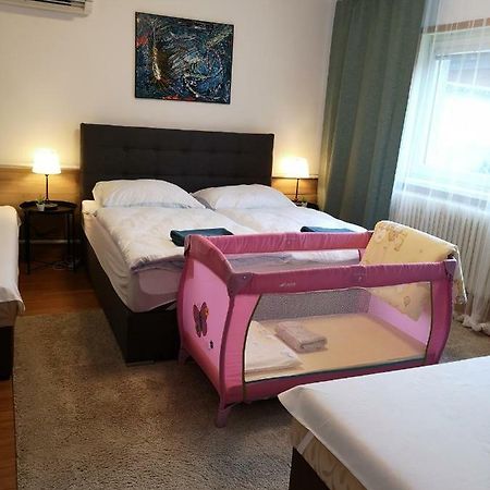 Apartmany Centro & Jacuzzi Piest'any Exterior foto
