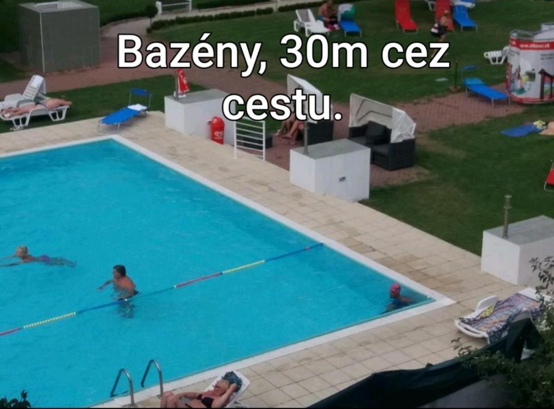 Apartmany Centro & Jacuzzi Piest'any Exterior foto