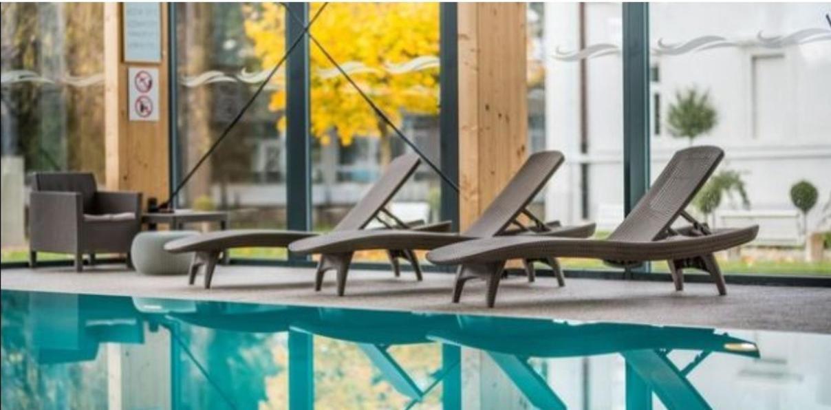 Apartmany Centro & Jacuzzi Piest'any Exterior foto