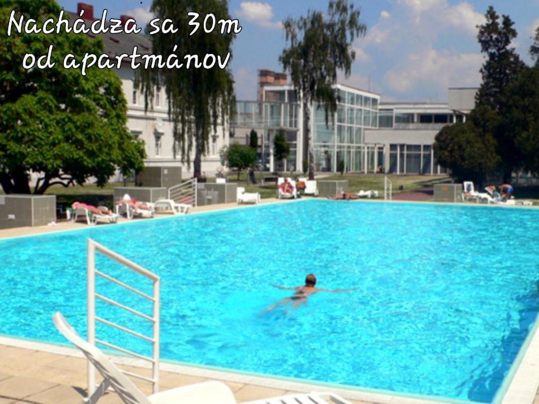 Apartmany Centro & Jacuzzi Piest'any Exterior foto